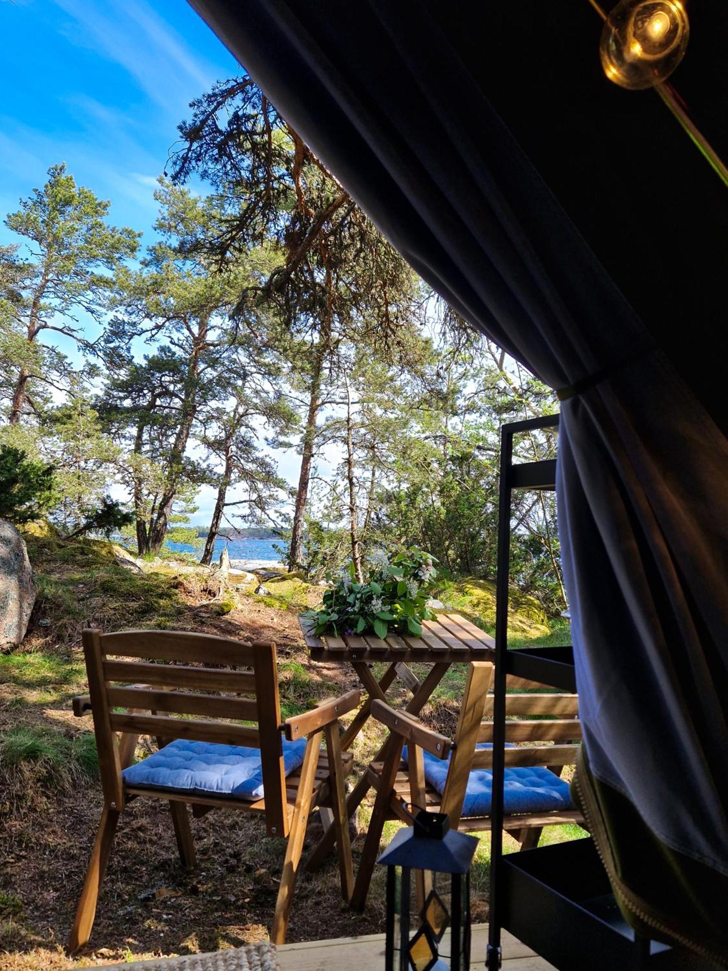 Lodge Braennskaer & Glamping *